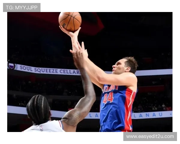 英雄联盟选手怒砍三双强势爆发数据飙升刷新全赛季纪录巅峰表现秀